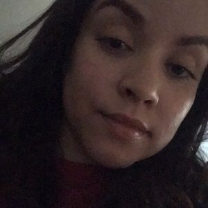 Meet your Posher, Lorena